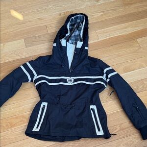 Luis Trenker Women's Black and White Ski Jacket size 38